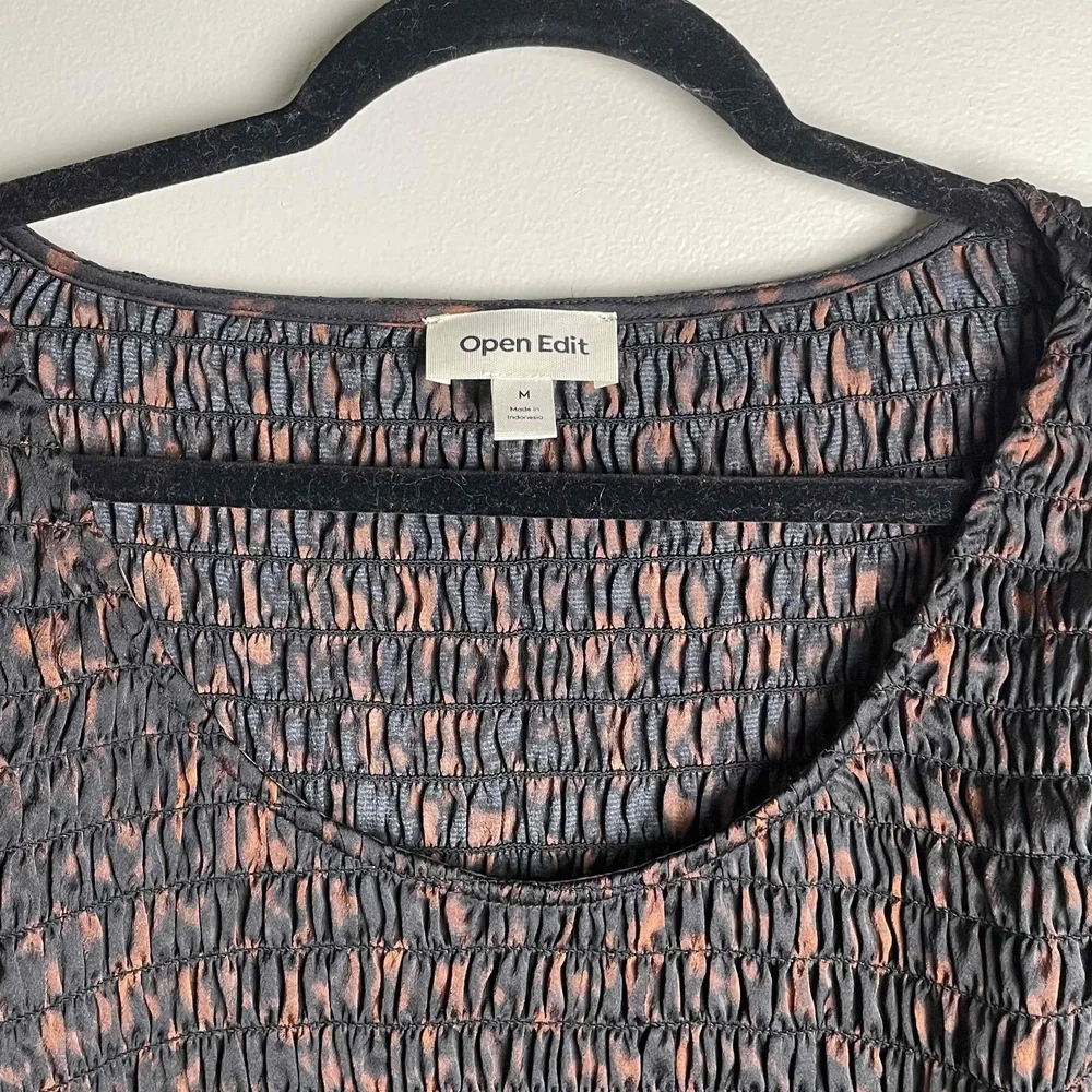 New Open Edit Women's Brown Fall Long Long Sleeve Smocked Crop Top Size Medium